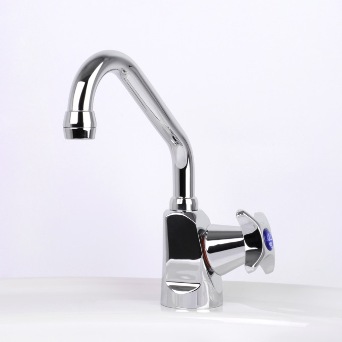 Photo: CE5032 in Chrome Plate (CP) finish