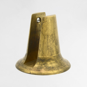 Photo: RU7098 in Raw Brass (RB) finish - colours will vary for this item in this finish