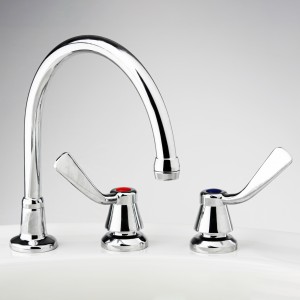 Celestial Lever Hostess Sink Set with Swivel Gooseneck Outlet