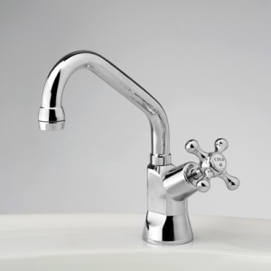 Roulette Drinking Water Pillar Tap with Swivel Upswept Outlet