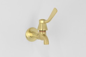 Photo: CL0552 in Lea Wheeled Brass (LW) finish with 115mm Lever & Engraved Button Upgrade (EBU)