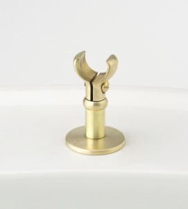 Photo: SA7686 in Lea Wheeled Brass (LW) finish