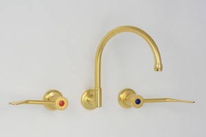 Photo: TF3614 in Dull Antique Brass (DAB) finish with 180mm Levers