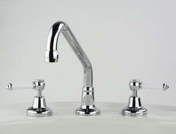 Photo: RL4738 in Chrome Plate (CP) finish with White Lever Insert Upgrade (LCNS)