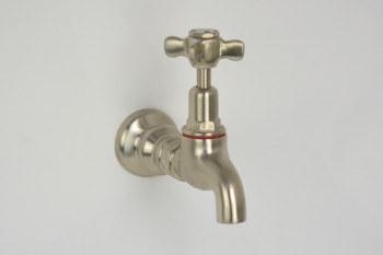 Photo: HE0202 in Brushed Nickel (BN) finish