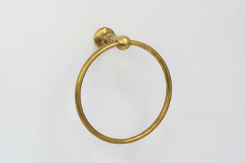 Photo: HE7010 in Raw Brass (RB) finish