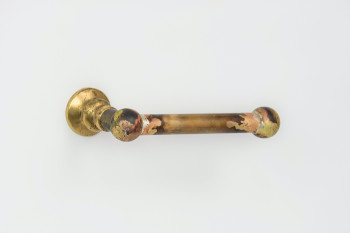 Photo: HE7090 in Raw Brass (RB) finish - colours will vary for this item in this finish
