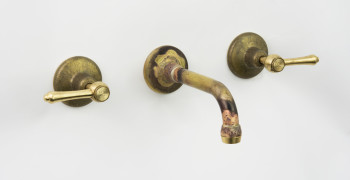 Photo: RL3502 in Raw Brass (RB) finish with Engraved Button Upgrade (EBU)
