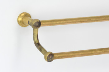 Photo: RU7062 in Raw Brass (RB) finish - colours will vary for this item in this finish